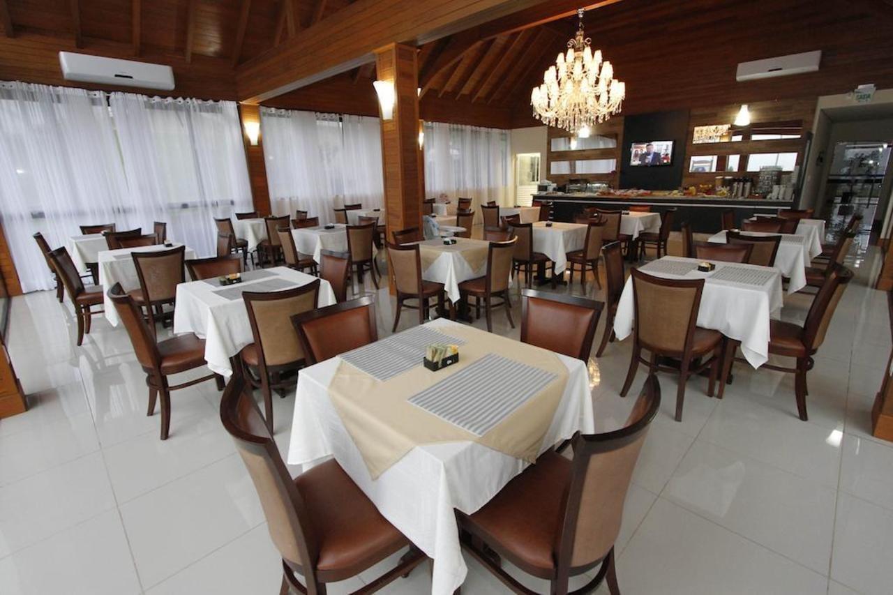 Sky Ville Hotel Gramado Kültér fotó